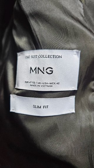 Traje Mango Verde