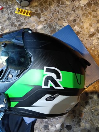 Casco HJC RPHA 11