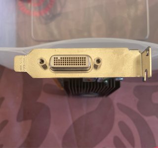 Nvidia NVS 315 Perfil Bajo