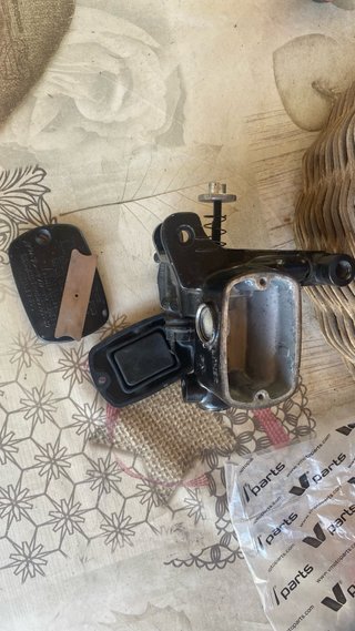 Bomba Freno Delantero Yamaha XJ 900
