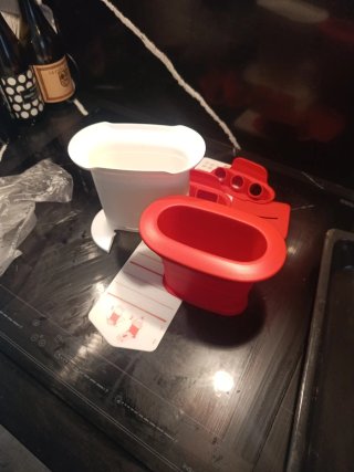 Croquetero Tupperware Rojo y Blanco