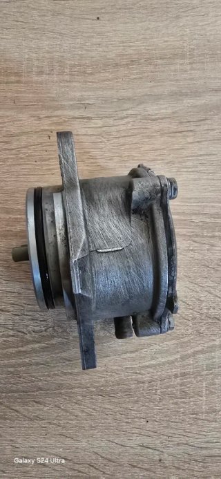 Bomba de vacío freno BMW E46 330d