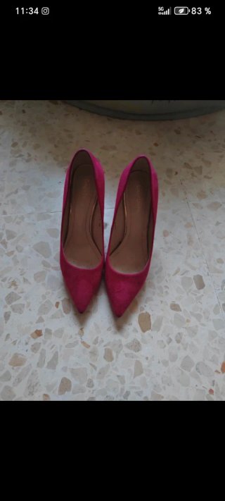 Tacones Punta Rosa Talla 38