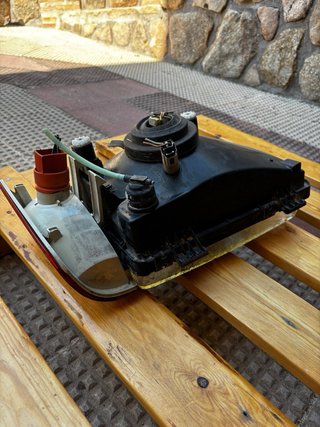 Faro y intermitente Mercedes MB100