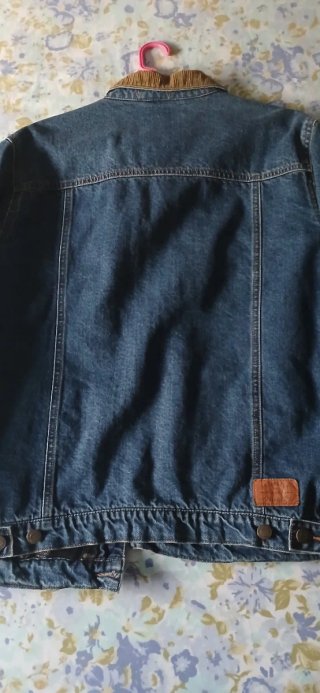 Cazadora Vaquera Pull&Bear Cuello Pana