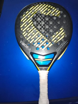 Pala de pádel Víbora Mamba Pro 12K Carbon