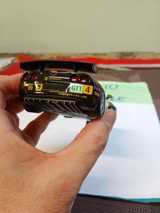 Scalextric Corvette C6R 1:32