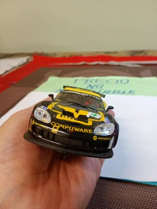 Scalextric Corvette C6R 1:32