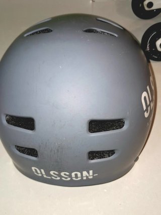 Patines en línea talla 32-35 y casco