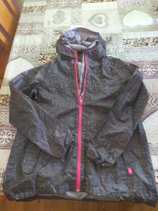 Chubasquero Quechua gris Talla S