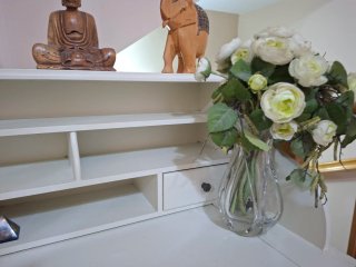 Escritorio Madera blanco. Mueble decorativo
