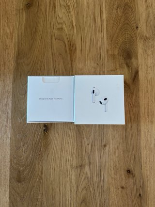 Apple AirPods 3ª Gen con Estuche Carga