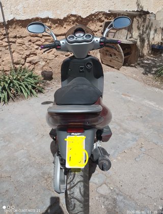 Malaguti Firefox F15 Scooter