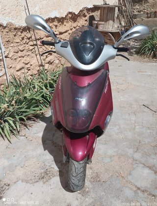 Malaguti Firefox F15 Scooter