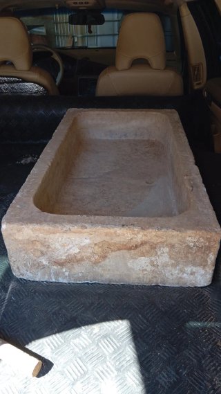 Fregadero de mármol antiguo