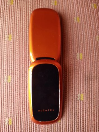 Telefono cellulare Alcatel OT-223 - Telefono GSM