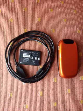 Telefono cellulare Alcatel OT-223 - Telefono GSM