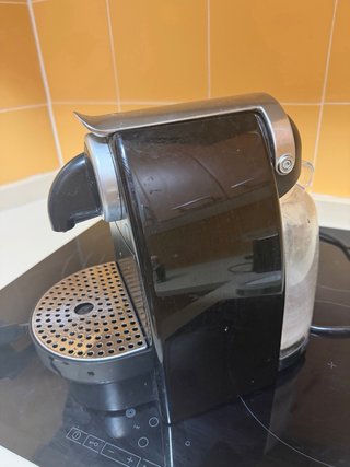Cafetera Nespresso Krups Negra