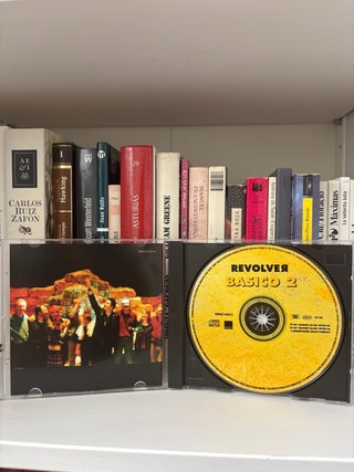 CD Revolver Básico 2