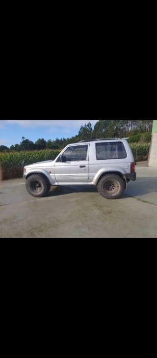 Mitsubishi Montero 1993