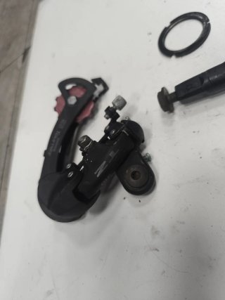 Pedalier y pedales bicicleta lote