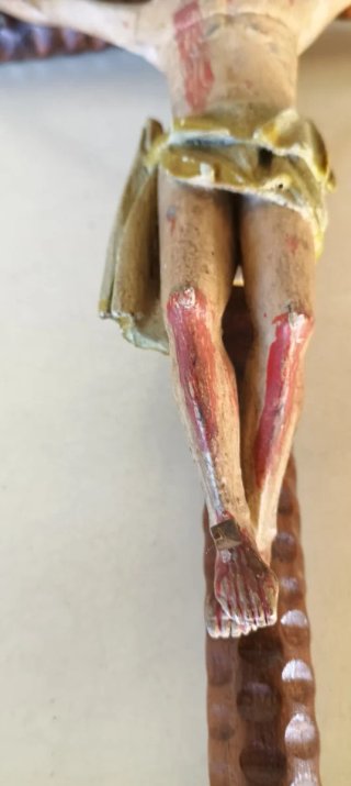 Figura religiosa crucifijo INRI