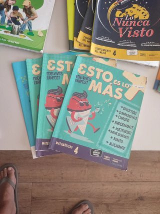 Libros de texto. 4° de primaria.