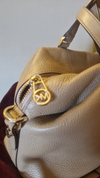 Bolso Michael Kors Beck Beige y Dorado