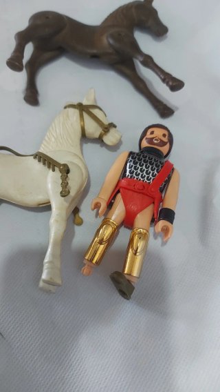 Airgamboys Romano y Caballos