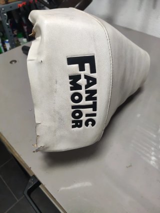 Asiento Fantic Tender
