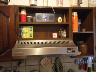 Cucina in legno massiccio anni '70
