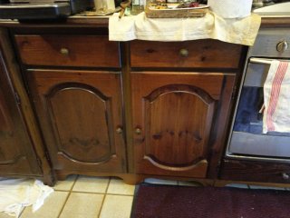 Cucina in legno massiccio anni '70