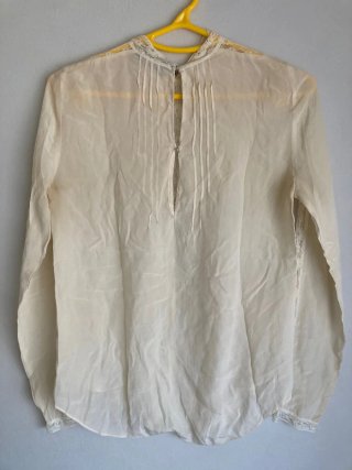 Blusa Zara encaje beige