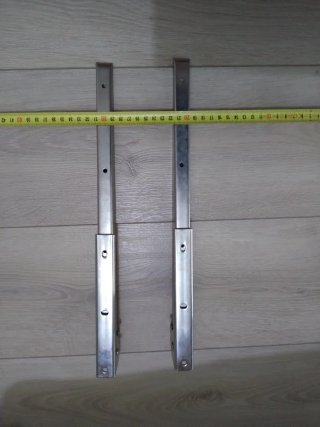 Escuadras metálicas