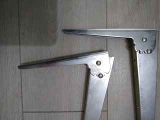 Escuadras metálicas
