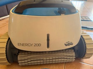 Dolphin Energy 200 Limpiafondos