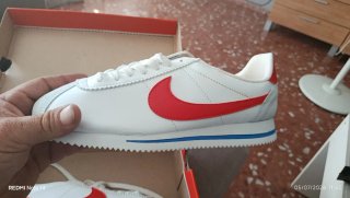 Zapatillas Nike Cortez Rojas y Blancas