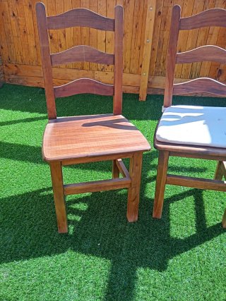 4 sillas de comedor rústicas de madera macizas