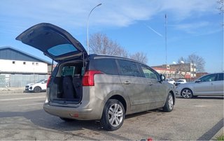 Peugeot 5008 2015
