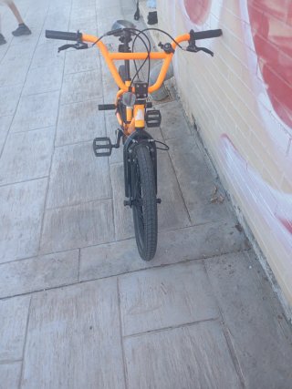 Bicicleta BMX Naranja