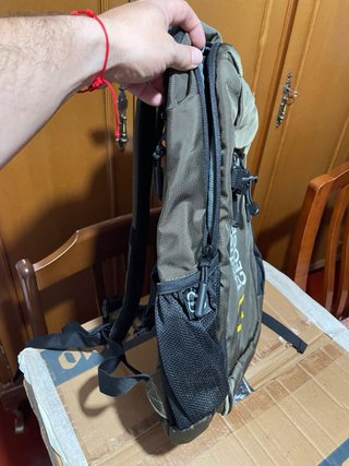 Mochila National Geographic portátil verde
