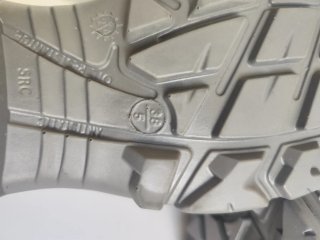 Zapatos de seguridad Ofma negros y grises