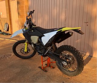 Moto enduro HUSQVARNA TE 250 TPI 2020
