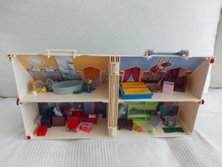 Playmobil Casa de Muñecas 70985