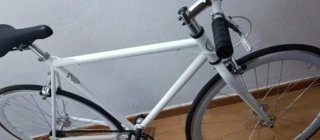 Bicicleta urbana blanca