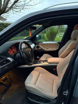 BMW X5 4.0D único dueño