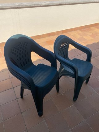 Mesa de jardín de plástico 135x80x70 (6 sillas)