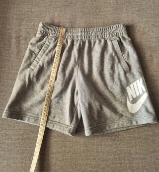 Pantalón Corto Nike Gris | Talla M de Niño
