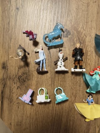 Figuras Kinder Princesas Disney Frozen