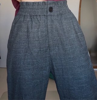 Pantalón jogger gris Zara
